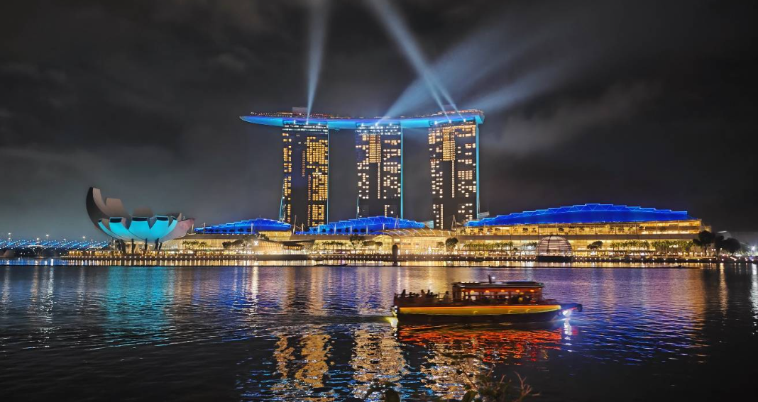 出国旅游，新加坡应该怎么玩？出国前要注意什么？